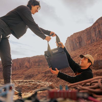 YETI Daytrip® 14L Insulated Tote Bag 240111 Daytrip PDP 14L Lifestyle 01 1024x1024 YETI Cooler Shop