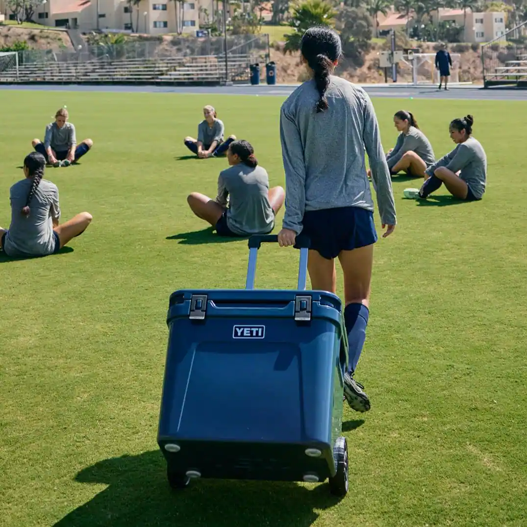 YETI Roadie® 48 Wheeled Cooler 4d01026b 2a5d 46ea 94a2 e96bdc8452d5 yeticoolershop.com