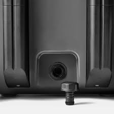 Close up details of the yeti roadie 15 hard cooler price official features including the one handed latch and leakproof drain plug